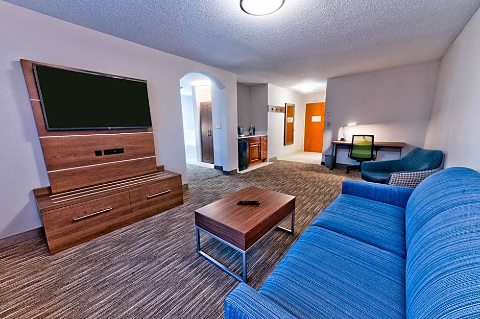 Holiday Inn Express Hotel & Suites Goshen By IHG