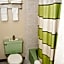 Red Carpet Inn and Suites Plymouth