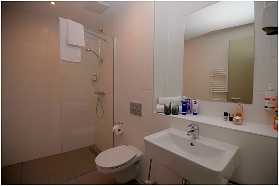 Motel Plus Schönefeld