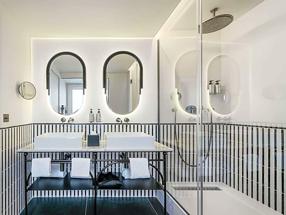 Hotel Faubourg Galant Paris - Handwritten Collection