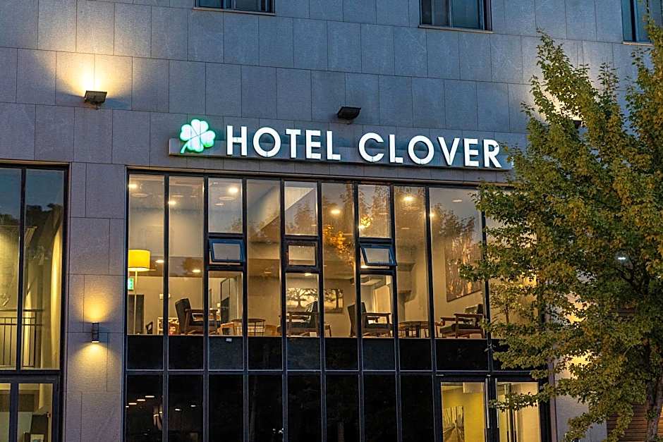 Hotel Clover