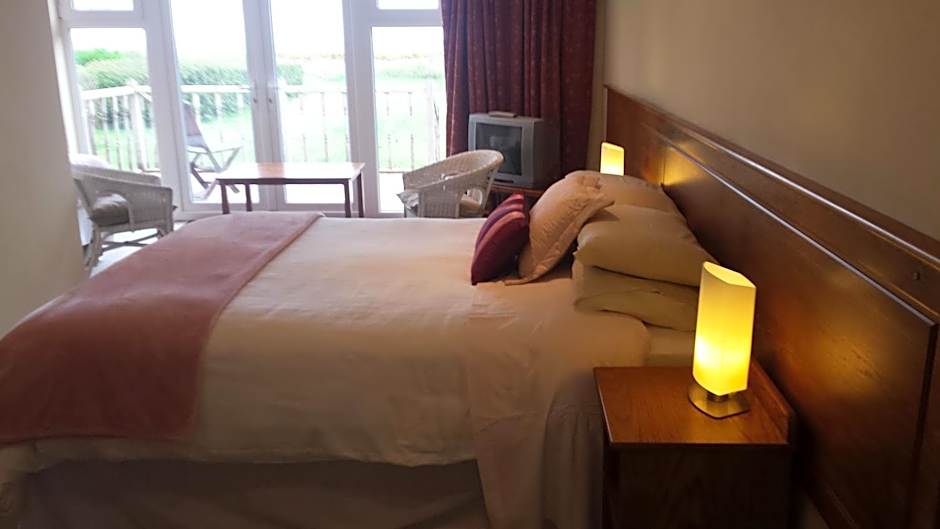 Lakeland Midsummer Lakehouse