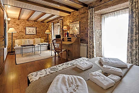 Deluxe Double or Twin