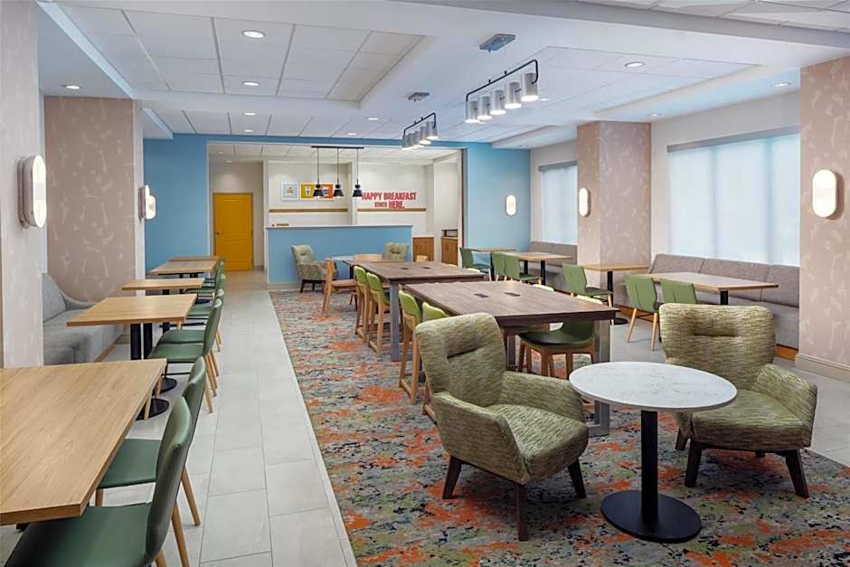 Hampton Inn By Hilton Nashua