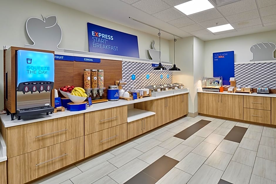Holiday Inn Express and Suites El Paso East By IHG