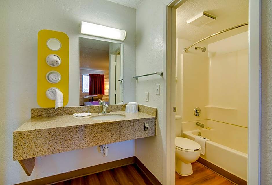 Motel 6-Eloy, AZ - Casa Grande