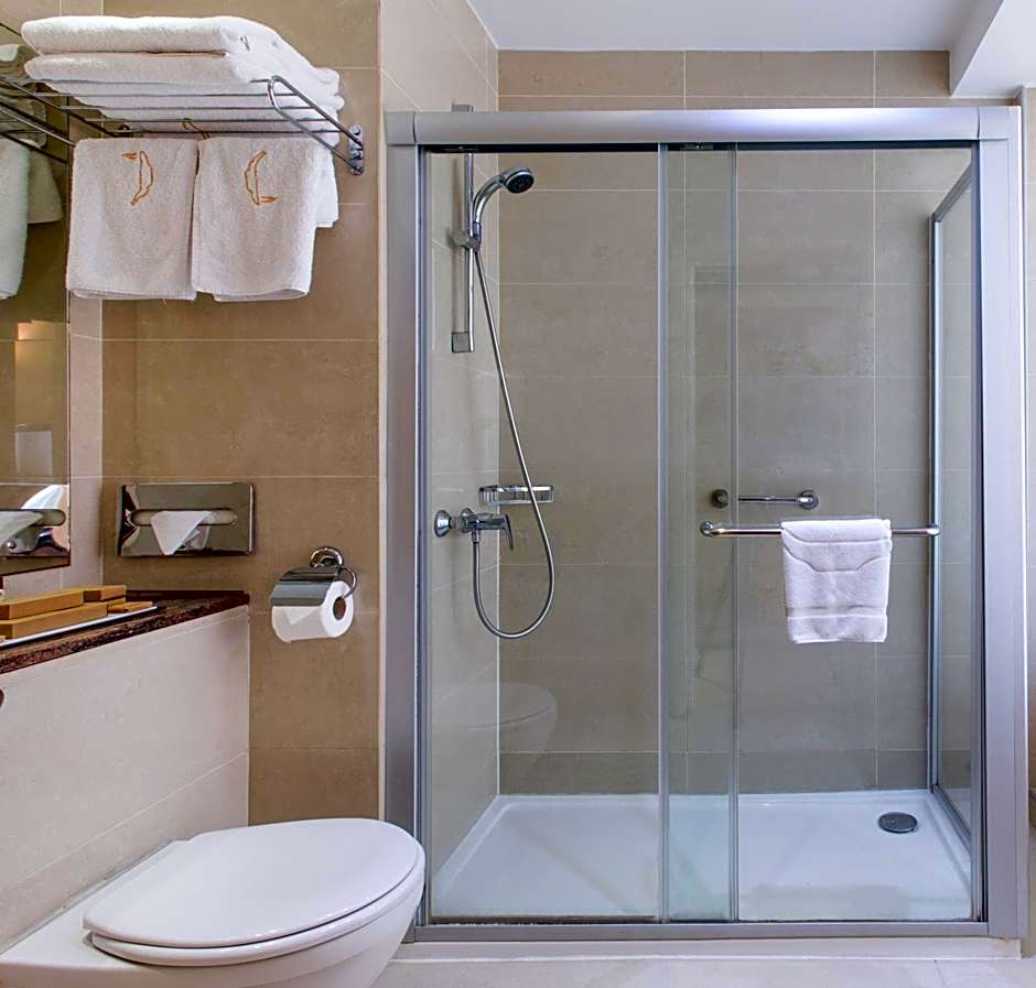 Golden Bay Beach Hotel