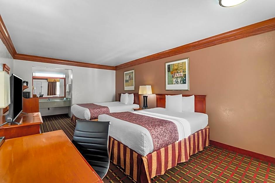 Scottish Inns - Decatur
