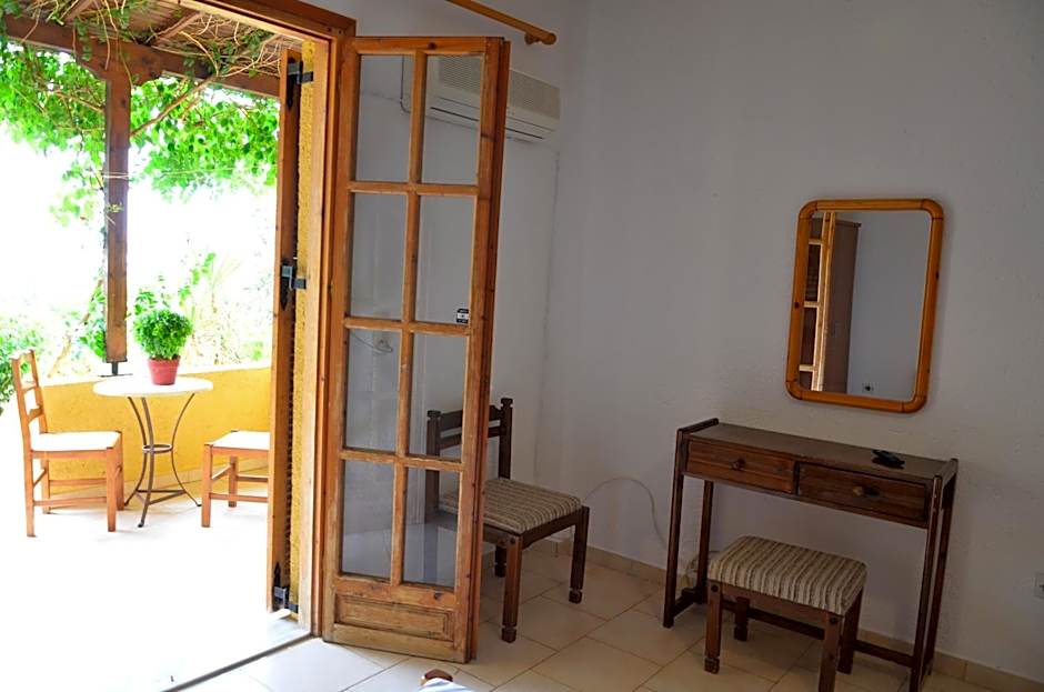 Vagia Beach Apartments, Aegina Island