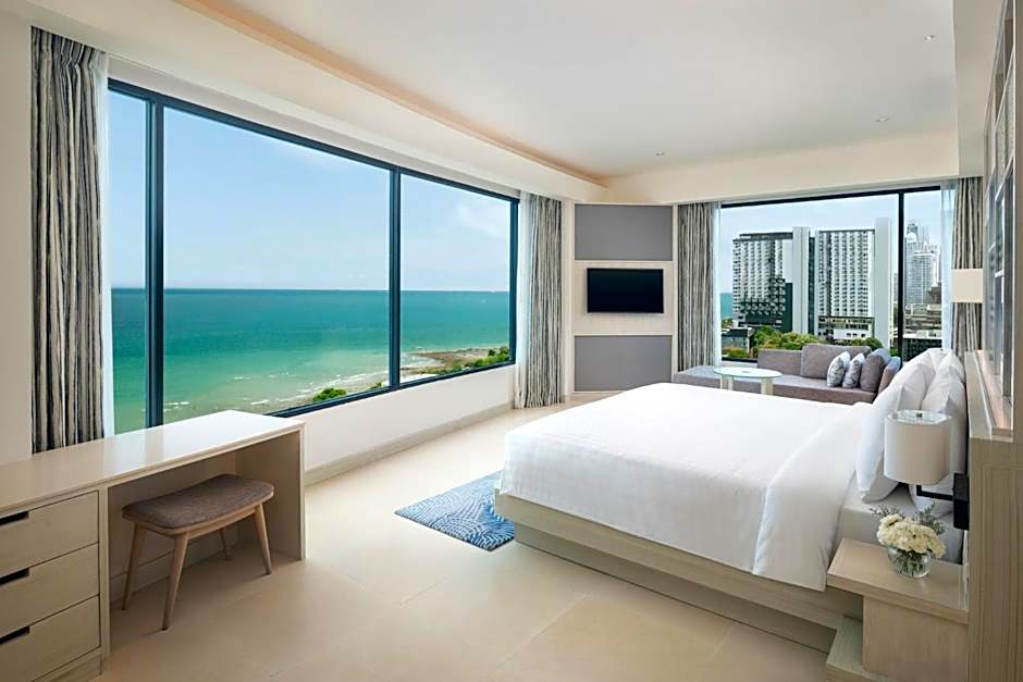 Photo 1 of 5 of Deluxe Grand, Ocean View