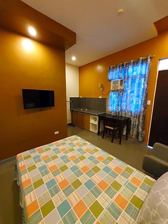 Felicidad Resto and Pension House