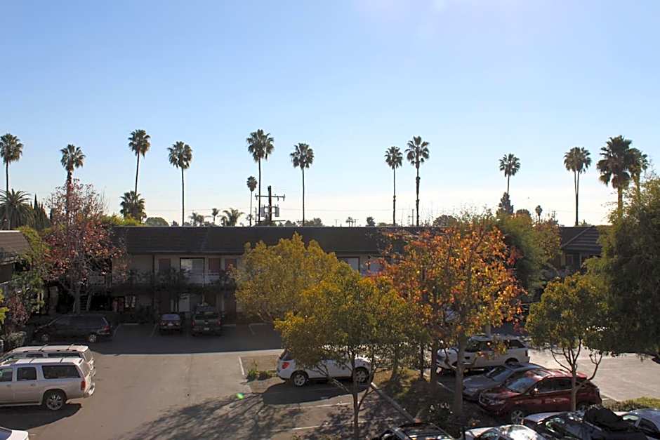 Alamo Inn and Suites - Convention Center