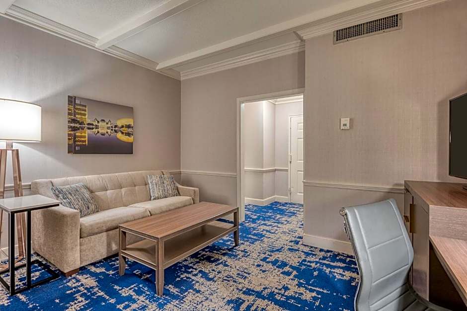 Crowne Plaza Albany - The Desmond Hotel By IHG