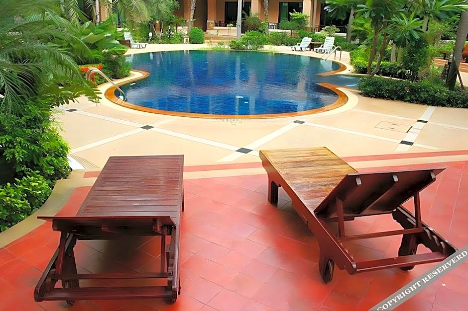 Le Casa Bang Saen Hotel