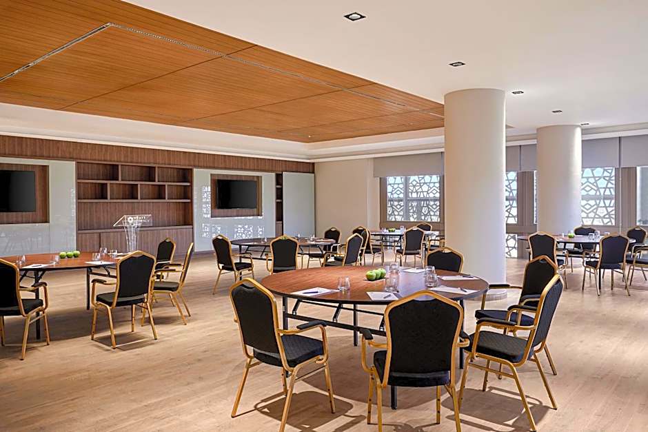 Hyatt Regency Cairo West