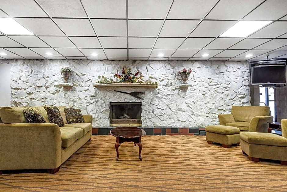 Quality Inn & Suites Binghamton Vestal