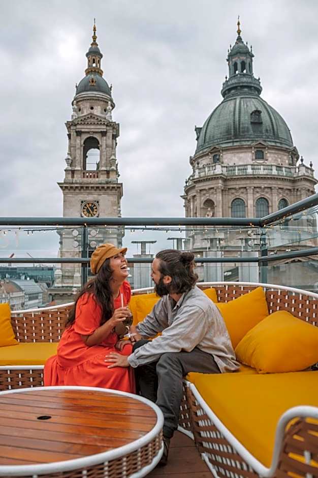 Aria Hotel Budapest by Library Hotel Collection