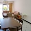 Homestay Marina Court Resort