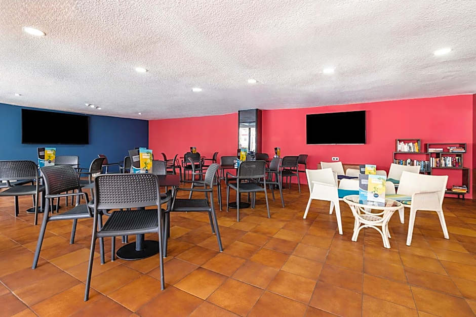 Hotel Catalonia Oro Negro