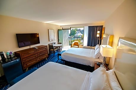 Suite 1 Twin Bed Ocean View Oceanfront (Vanderbilt)