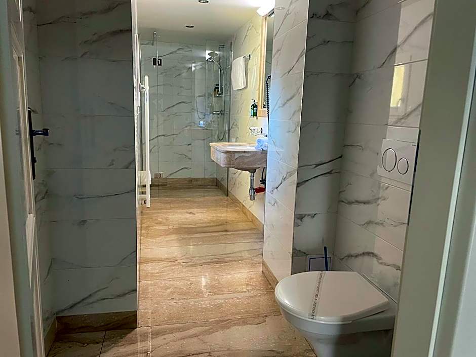 Little King Hotel U Malvaze