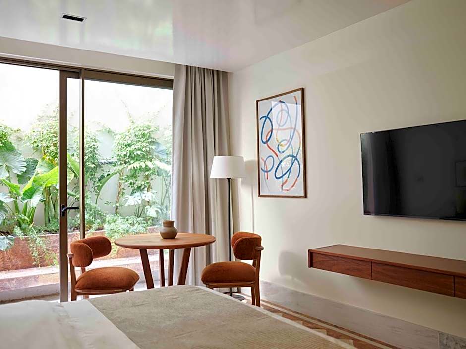Hotel Dama