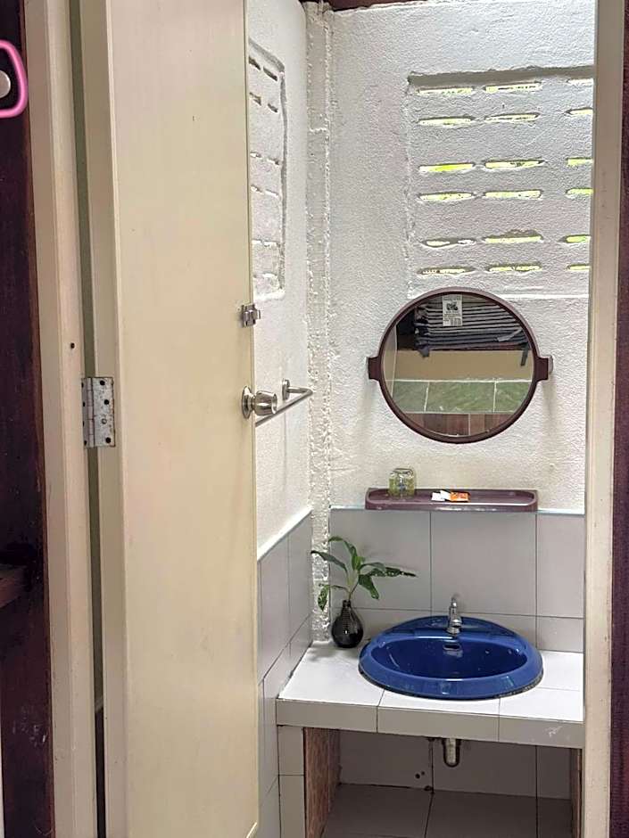 Baan Suan Kayoo 2 Buffalo Bay Aow Khao Kwai