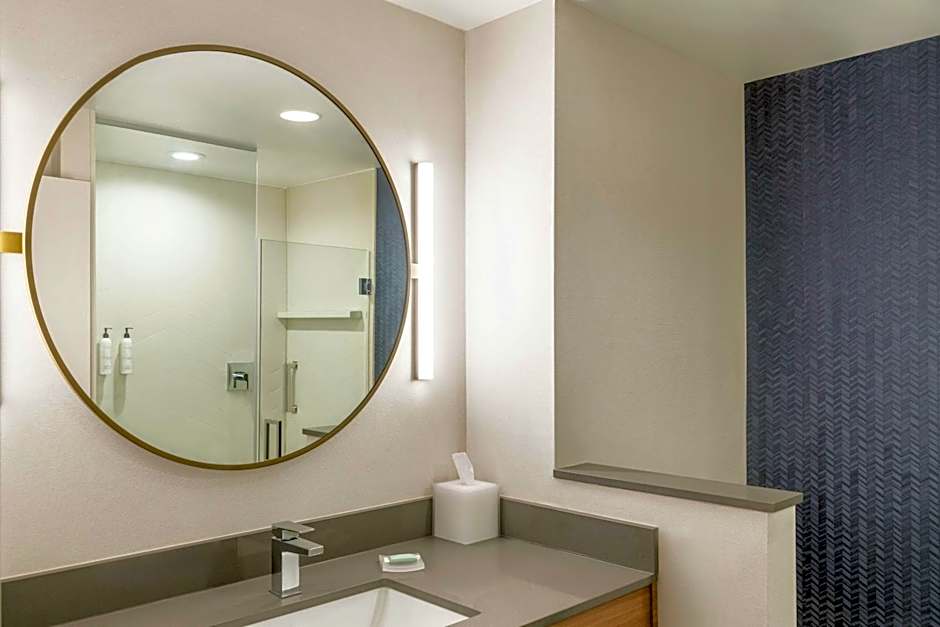 Fairfield by Marriott Inn & Suites Detroit Taylor