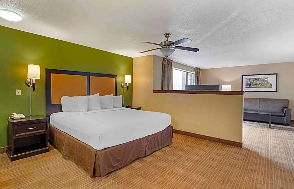 Extended Stay America Suites - Chicago - Vernon Hills - Lake Forest