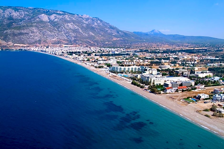 Grand Hotel Loutraki