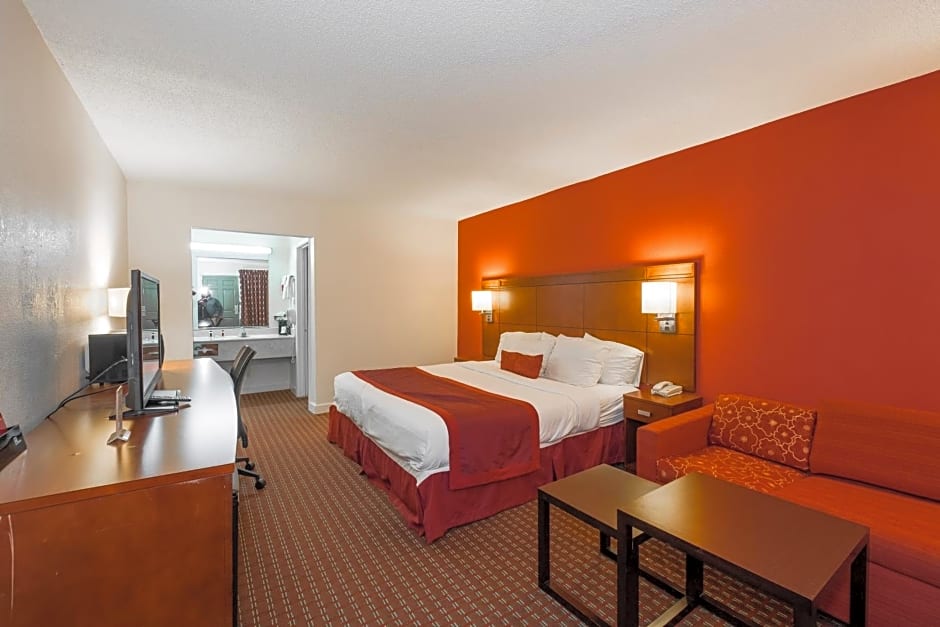 Ramada by Wyndham Walterboro