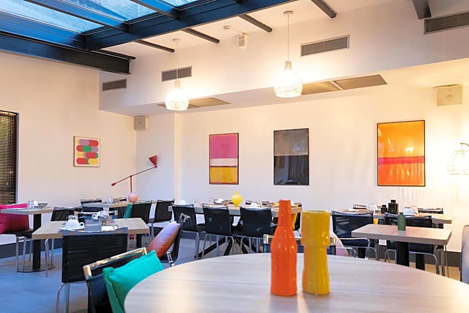 Porte De Versailles Hotel