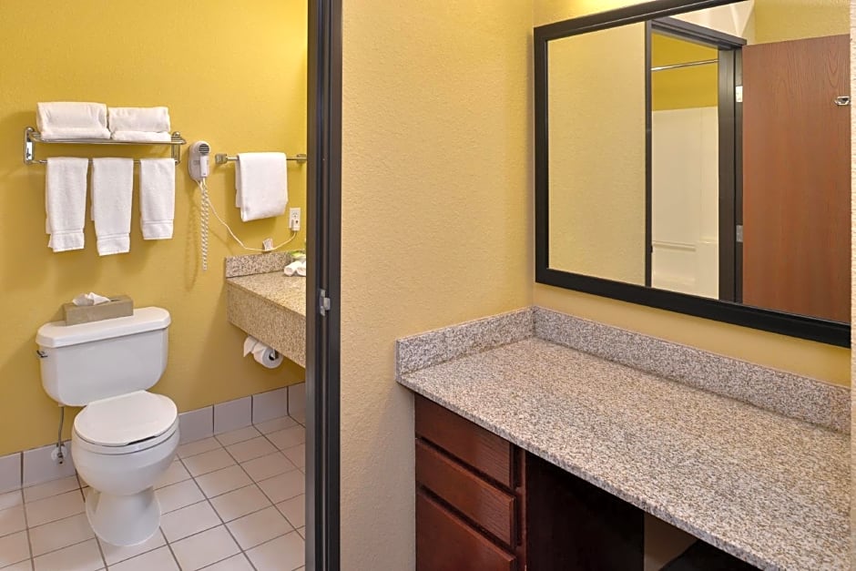 Holiday Inn Stevens Point - Convention Center, an IHG Hotel