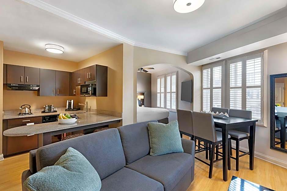 Best Western Plus Hawthorne Terrace Hotel