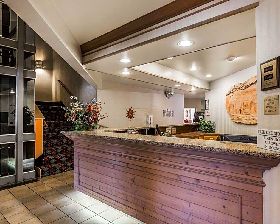 Quality Suites Moab near Arches National Park