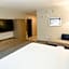 Holiday Inn Express Hotel & Suites Kodak East-Sevierville By IHG