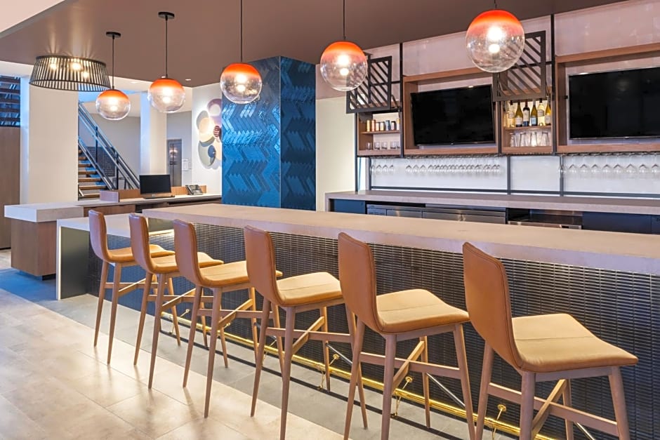 Atwell Suites - Denver Airport Tower Road By IHG