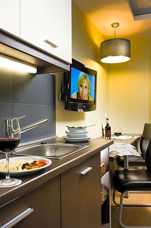 Opera Garden Hotel & Apartments