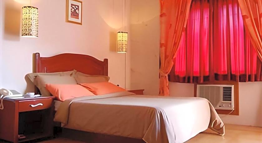 Alicia Hotel & Restaurant