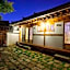 Gaeunchae Hanok Guesthouse Jeonju