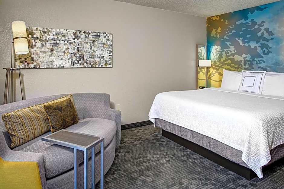 Courtyard by Marriott Cleveland Westlake