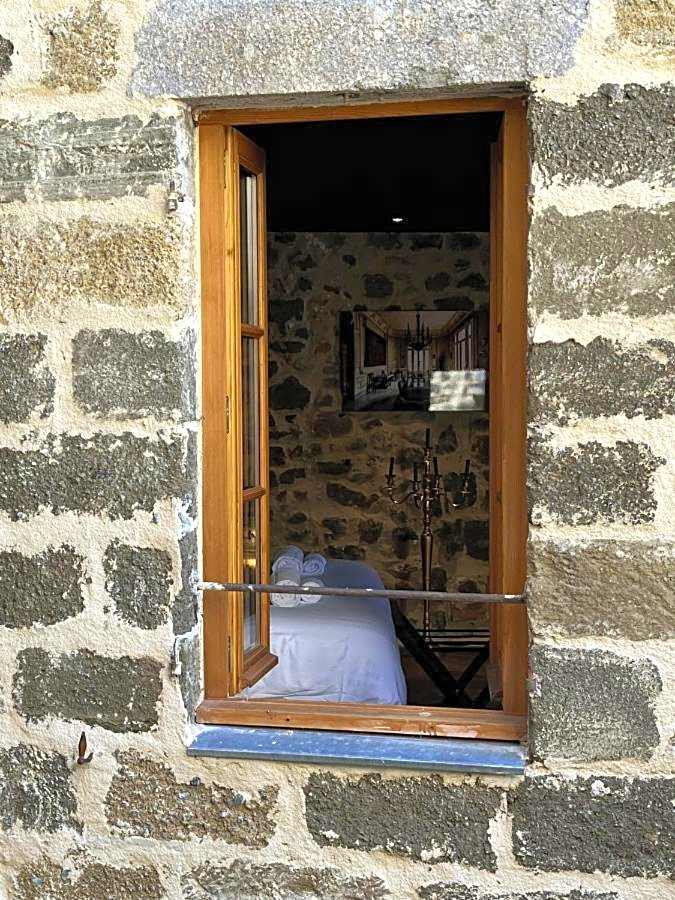 Le 19 Chambre Chapelle 43m2 - Centre Historique - Clim