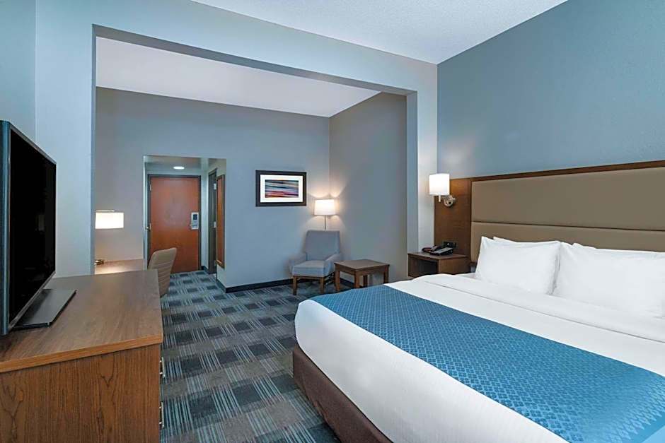 Holiday Inn Express Mobile I 65 By IHG