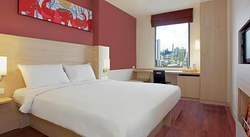 Ibis Bangkok Siam Hotel