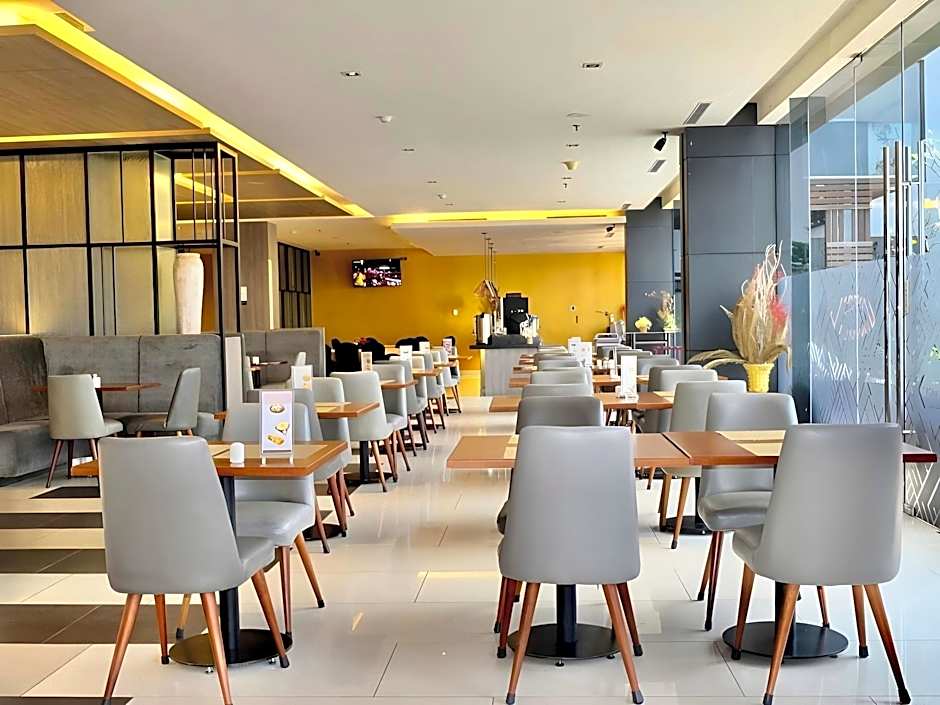 FOX Hotel Pekanbaru