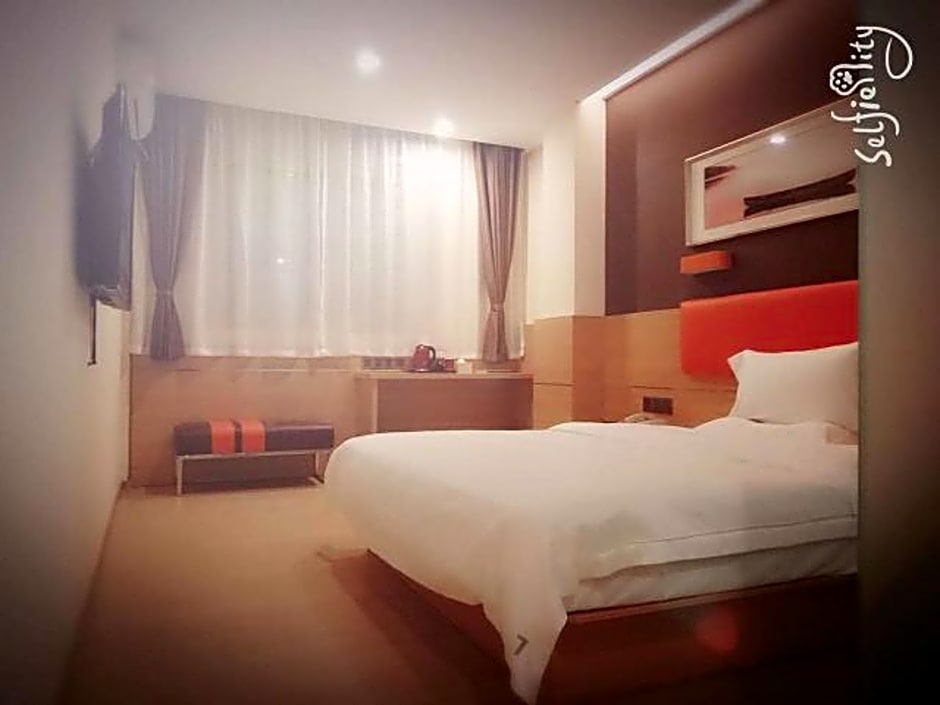 7 Days Premium Huizhou Boluohu Town Luofu Mountain Branch