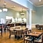 Embassy Suites By Hilton Savannah