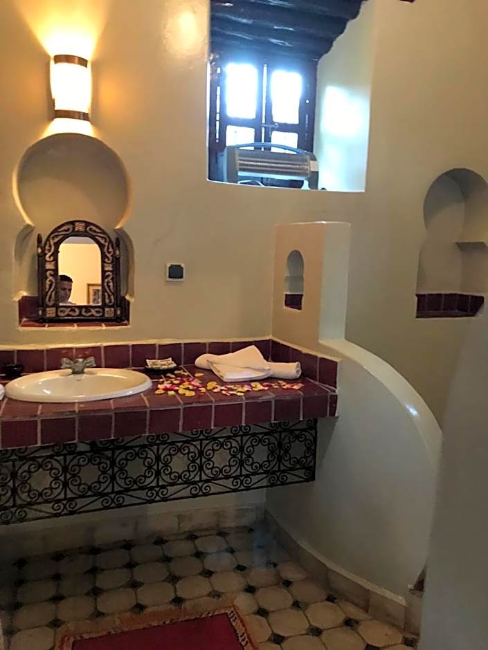 Auberge Chez Momo II