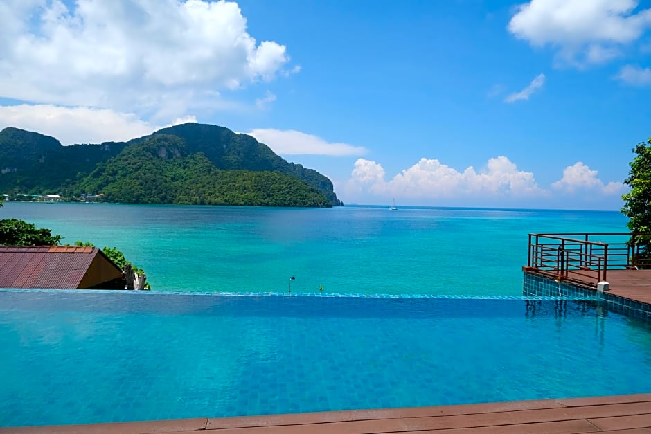 The Cobble Beach Hotel