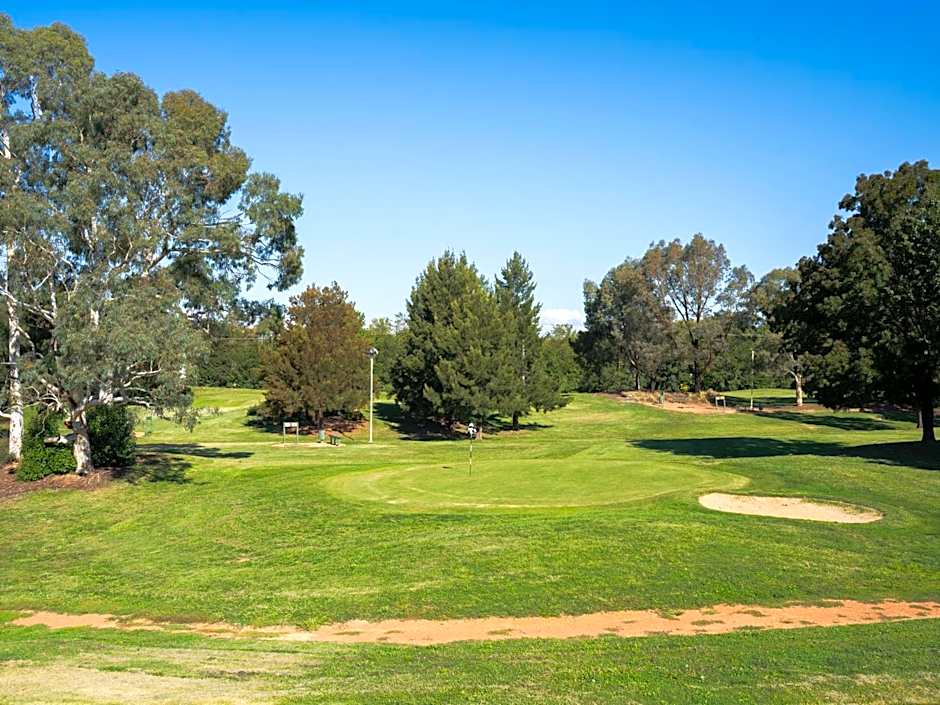 Abode Narrabundah